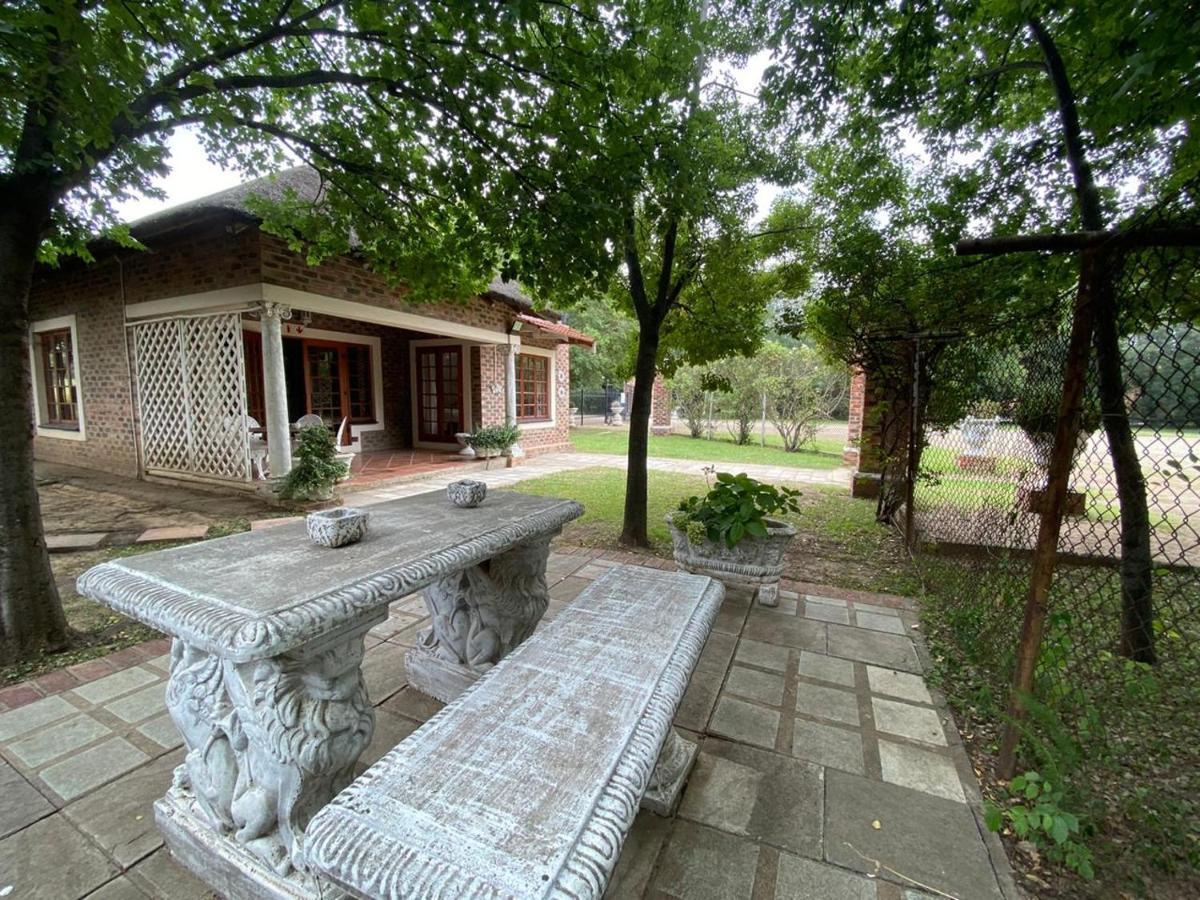 Arcadia Luxury Guesthouse Kroonstad Extérieur photo