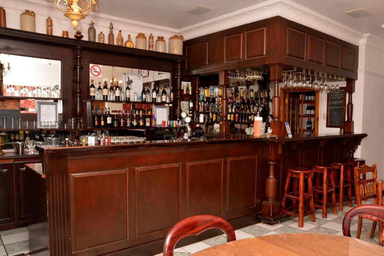 Arcadia Luxury Guesthouse Kroonstad Extérieur photo