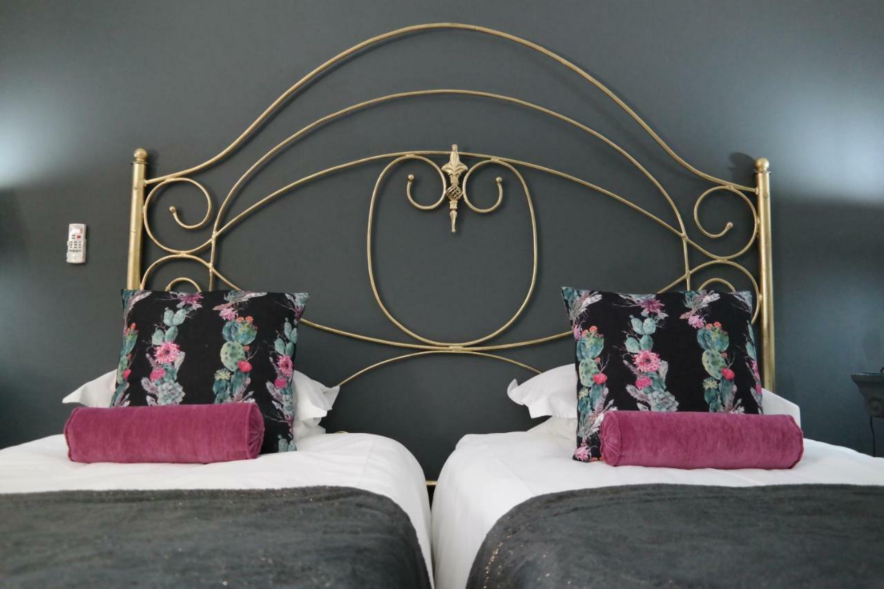 Arcadia Luxury Guesthouse Kroonstad Extérieur photo